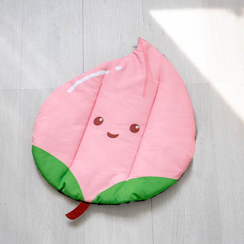 Self cooling pet mat bed