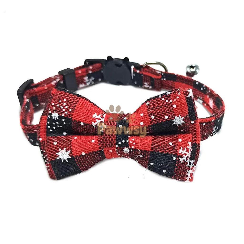 Adjustable 28 cm breakaway collar with safety buckle and bow.