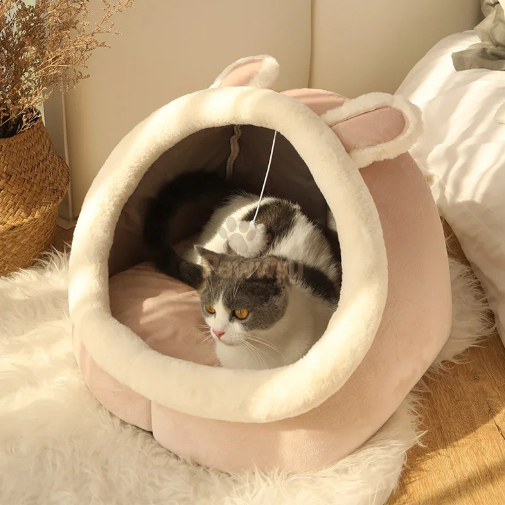 Semi-enclosed cat cave bed in grey with plush interior